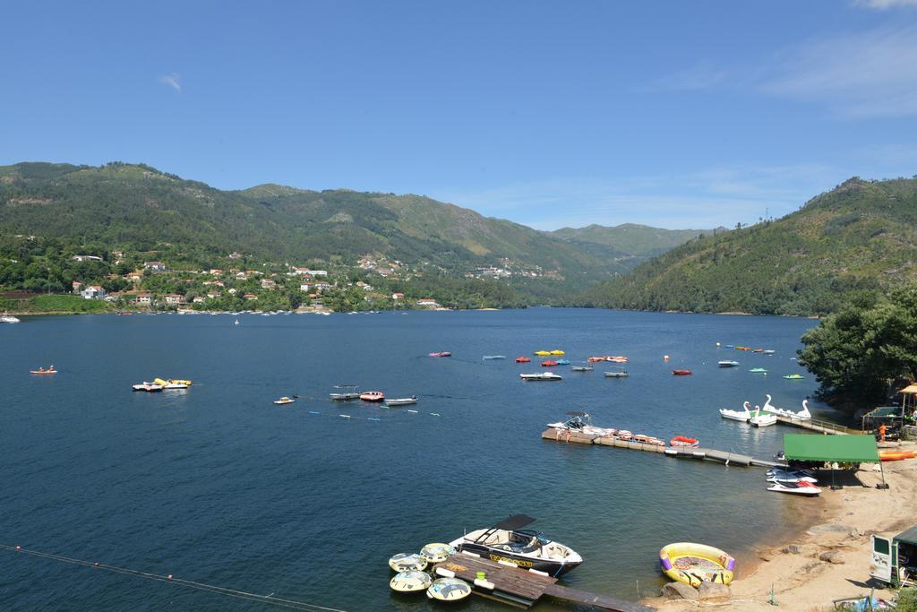 Al Vivenda Romantica Geres Exterior photo